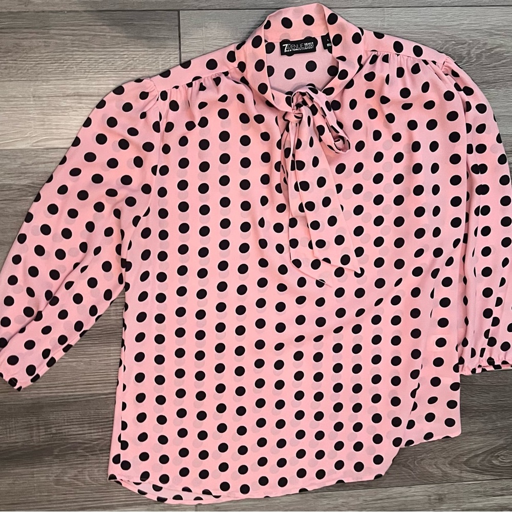 Chic Pink Polka Dot Blouse